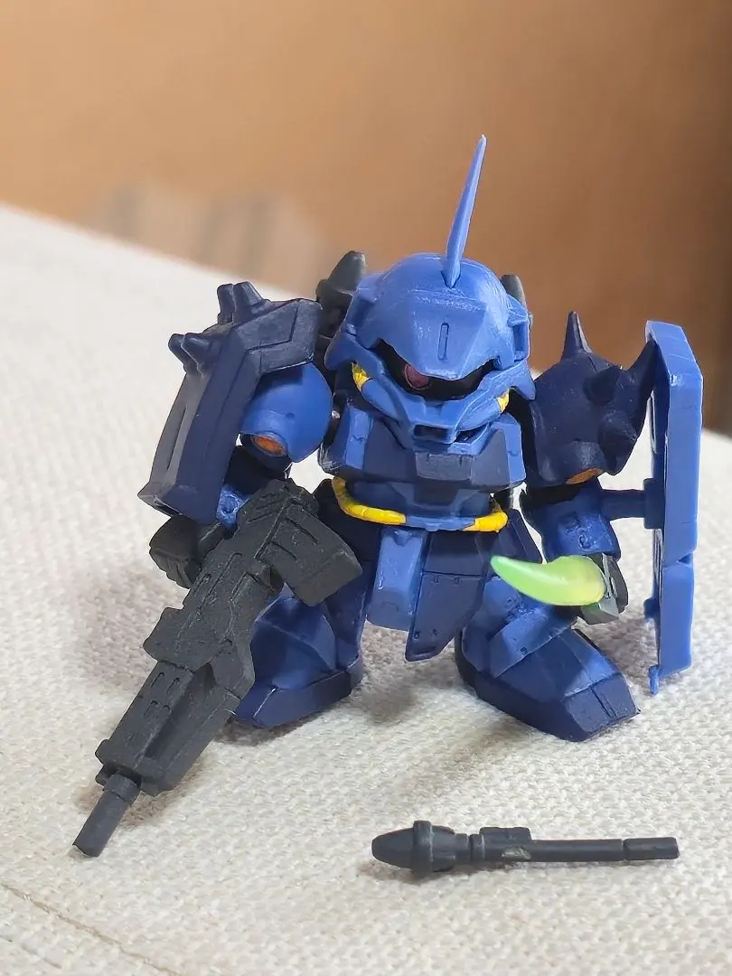 轉蛋戰士f 1 里森專用吉拉·德加 的縮圖