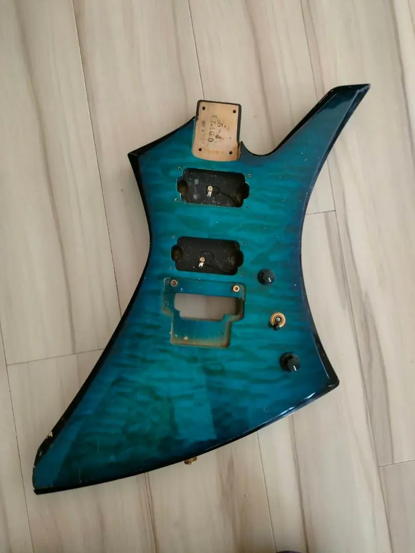 GroverJackson DK-A55W　中古美品 Jackson Grover Jackson Super Dinky Standard DKシリーズ【現物