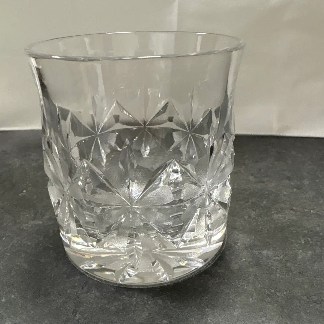 刻花玻璃威士忌杯 品牌不明 的縮圖