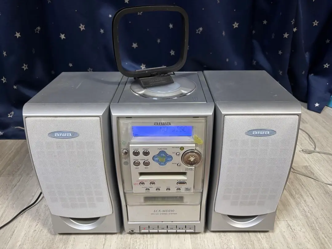 aiwa MD/CDステレオシステム LCX-MD210 AIWA LCX-MD 210 Mini Music System- AUX/CD/MD Stereo System