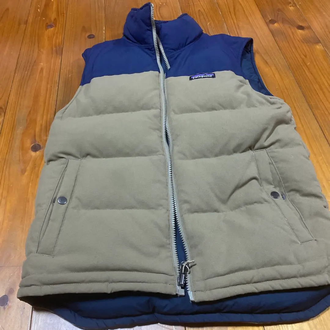 patagonia ベージュ ダウンベスト キルティング 楽天市場】Patagonia パタゴニア Ms Reversible Bivy Down Vest