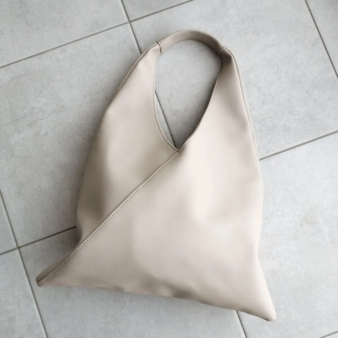 Thumbnail of 【Excellent Condition】URBAN RESEARCH Beige One Handle Bag Cache-coeur