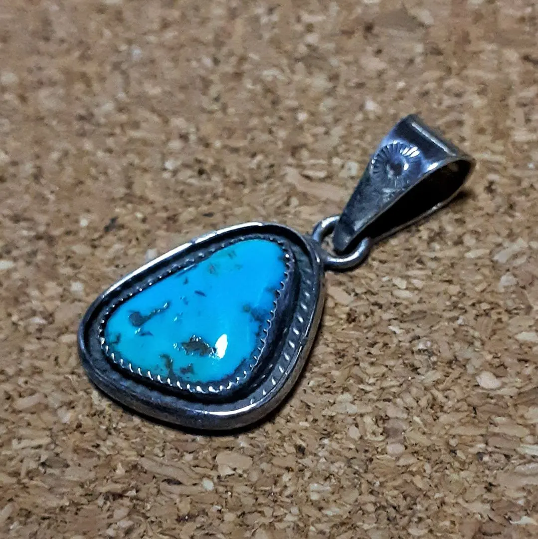 Thumbnail of Turquoise pendant
