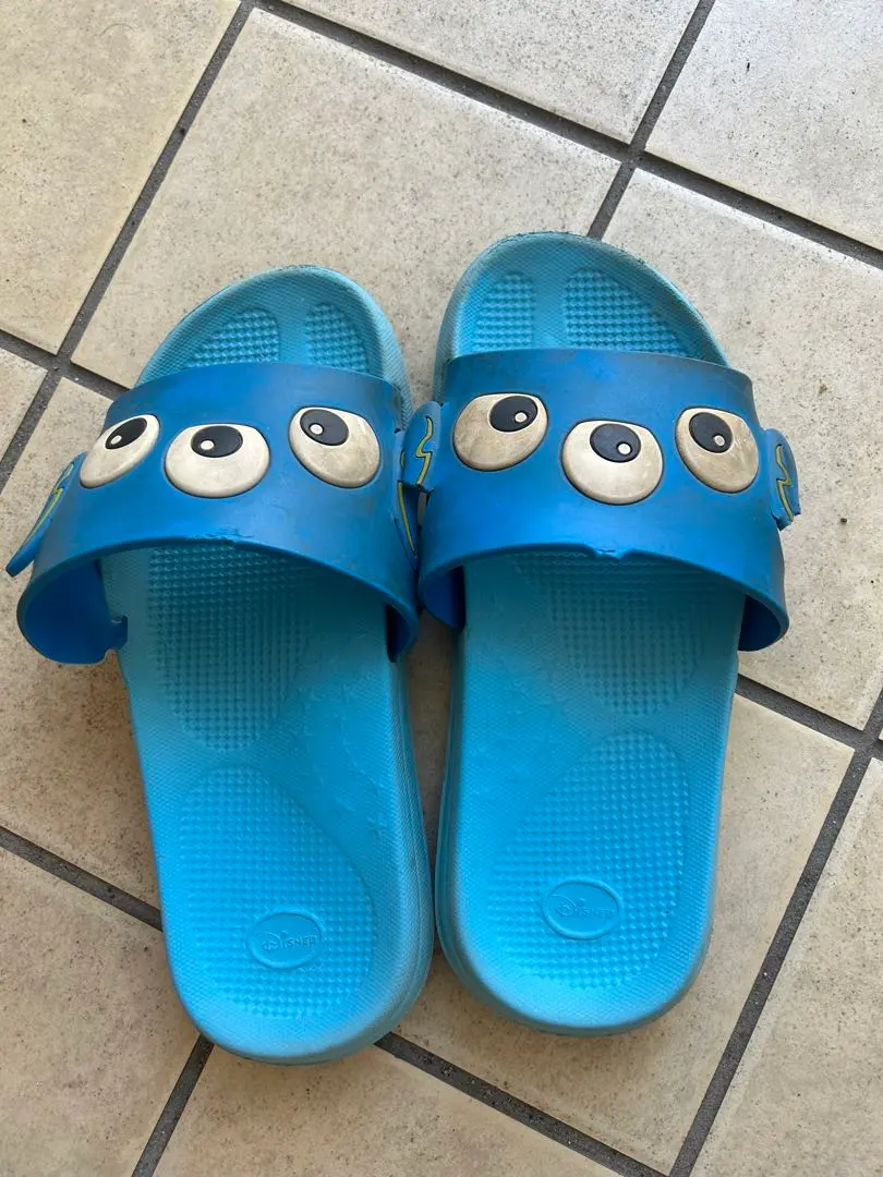 Thumbnail of Alien Eye Pattern Blue Sandals - Disney