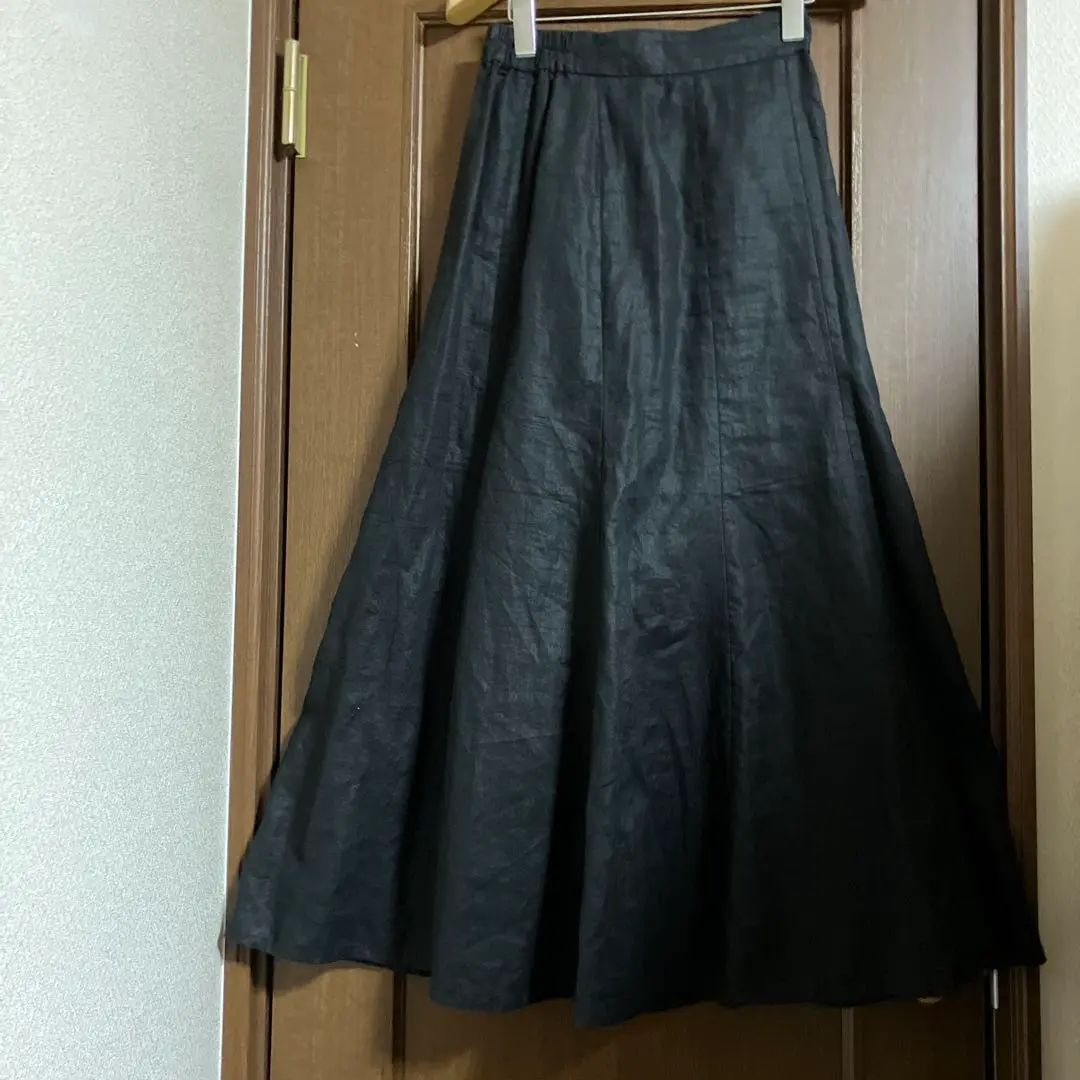 Loungedress リネンフレアスカート 美品 LOUNGEDRESS（ラウンジドレス）の「リネンフレアスカート