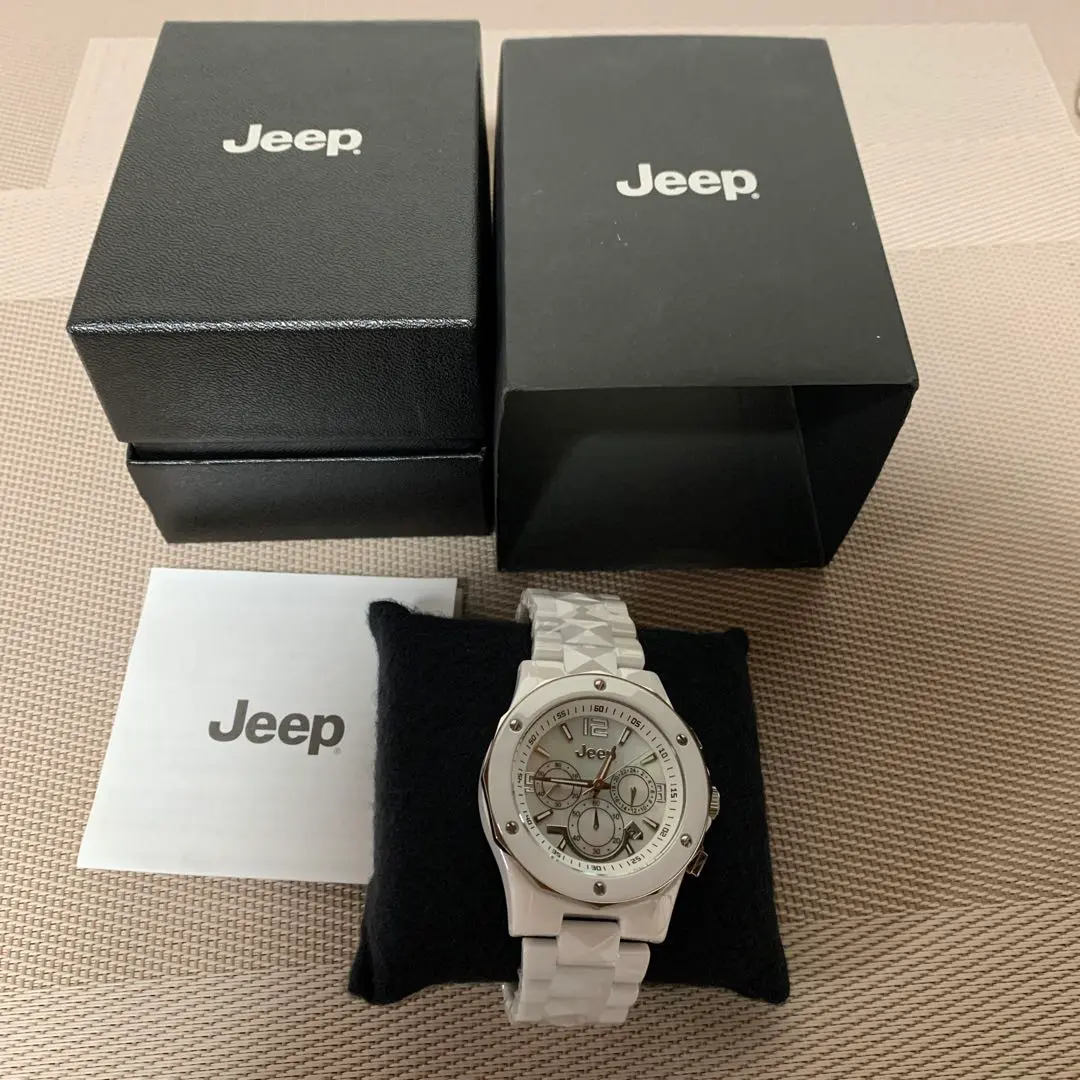 安*様 JEEPソーラー腕時計 ホワイトセラミック非売品 非売品□Jeep ジープ□ソーラー 腕時計 ホワイト セラミック 白