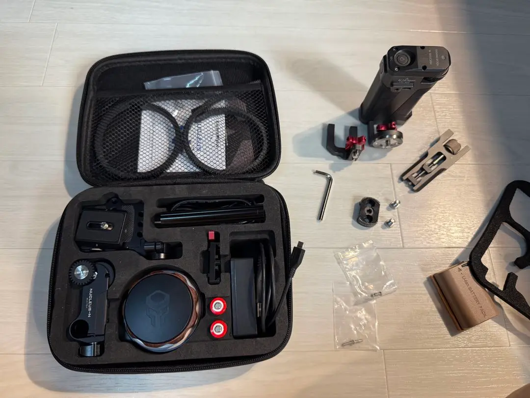 【極美品】TILTA Nucleus-Nano （WLC-T04） Nucleus-Nano: Wireless Lens Control System | Tilta
