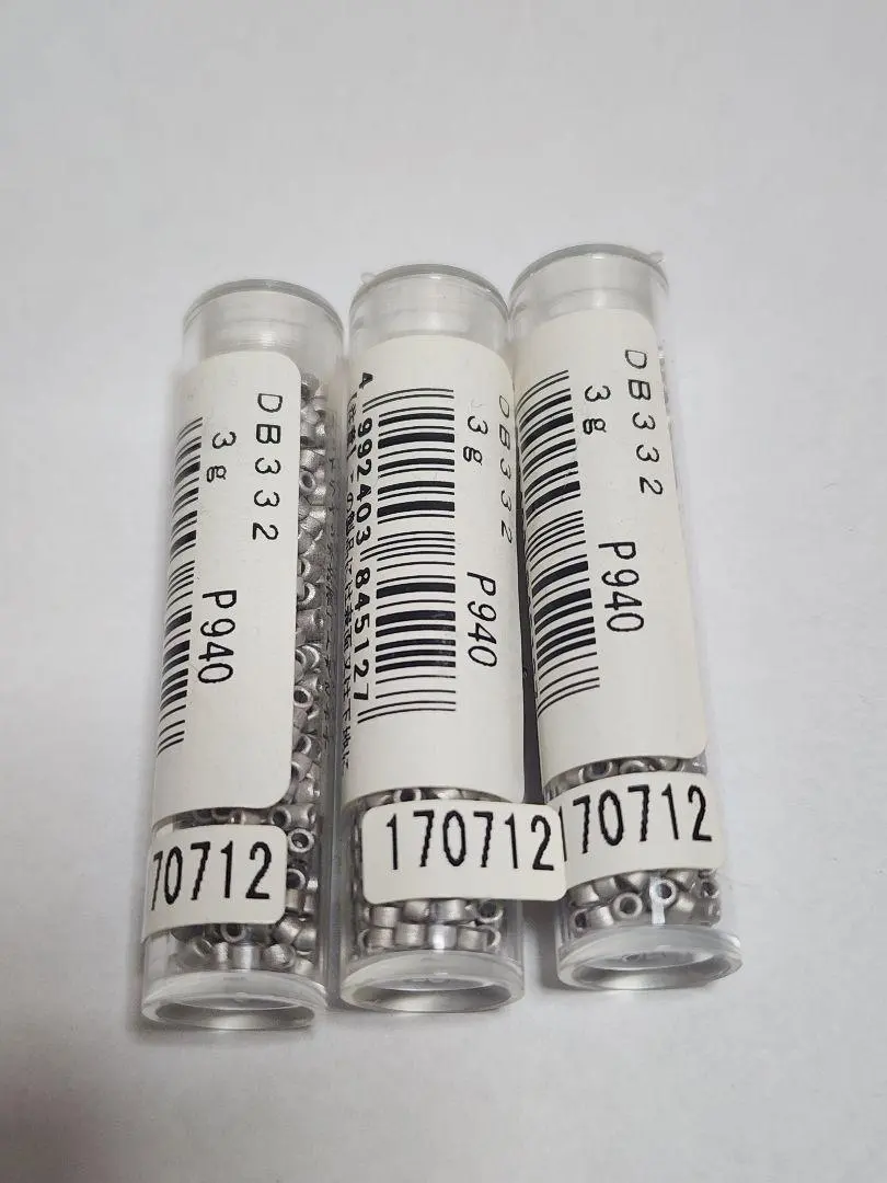 德利卡珠 DB332 P940 3g 3件組 的縮圖