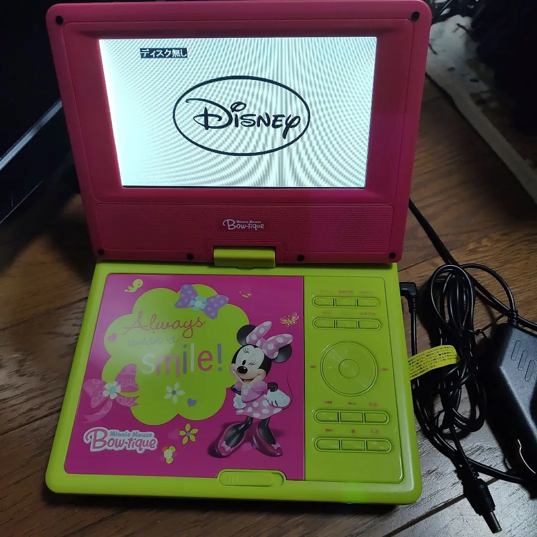 【新品未使用】ミニー＆デイジー 9インチポータブルDVDプレイヤー／ディズニー ディズニー ポータブルDVDプレーヤー 9インチ ミニー＆デイジー