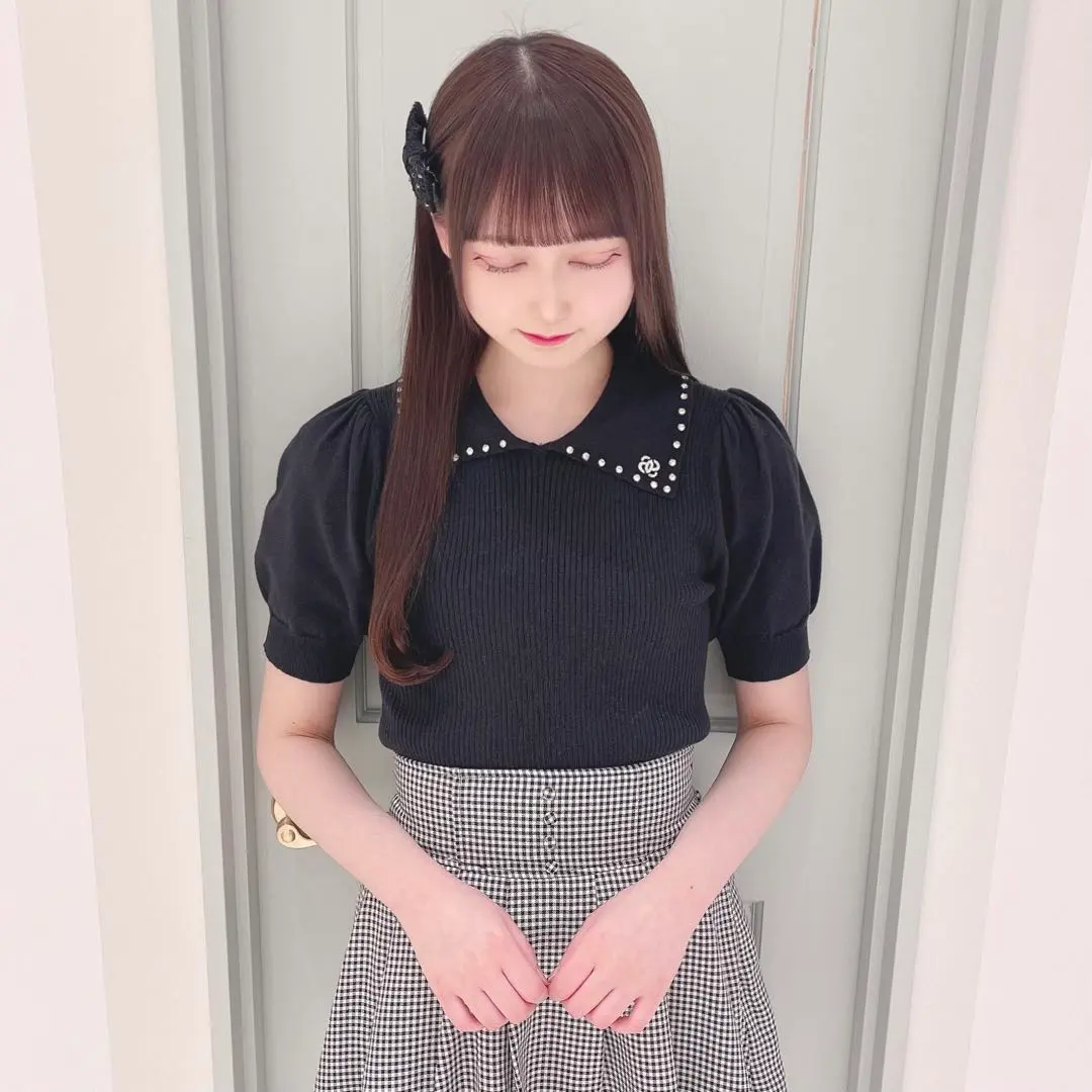 Thumbnail of evelyn Initial Bijou Collar Knit