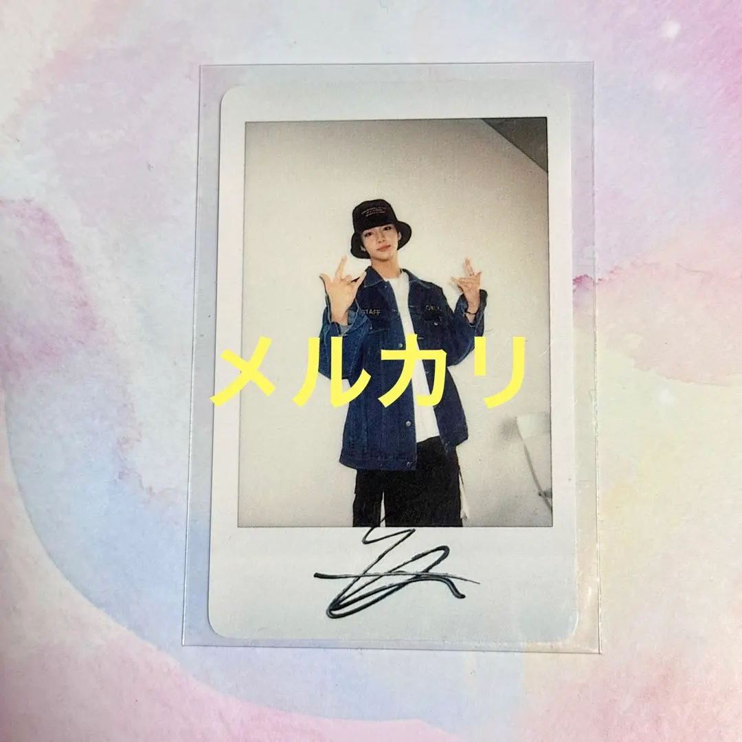 Thumbnail of Hyunjin Polaroid 2019 Seoul Concert Stray Kids 10