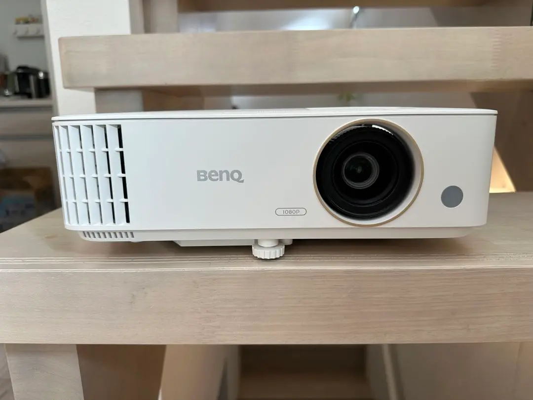 F078新品未開封　BenQ　TH685i　Android TV　プロジェクター Amazon.com: BenQ TH685i | 1080p Gaming Projector 4K