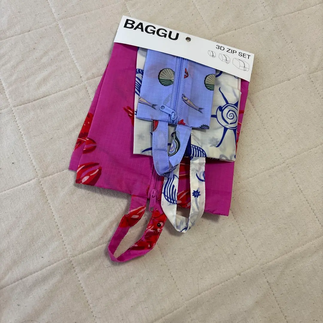 【新品未使用✨️】BAGGU バグー　ダークパープル ボストンバッグ　人気　軽量 新品未使用✨️】BAGGU バグー ダークパープル ボストンバッグ