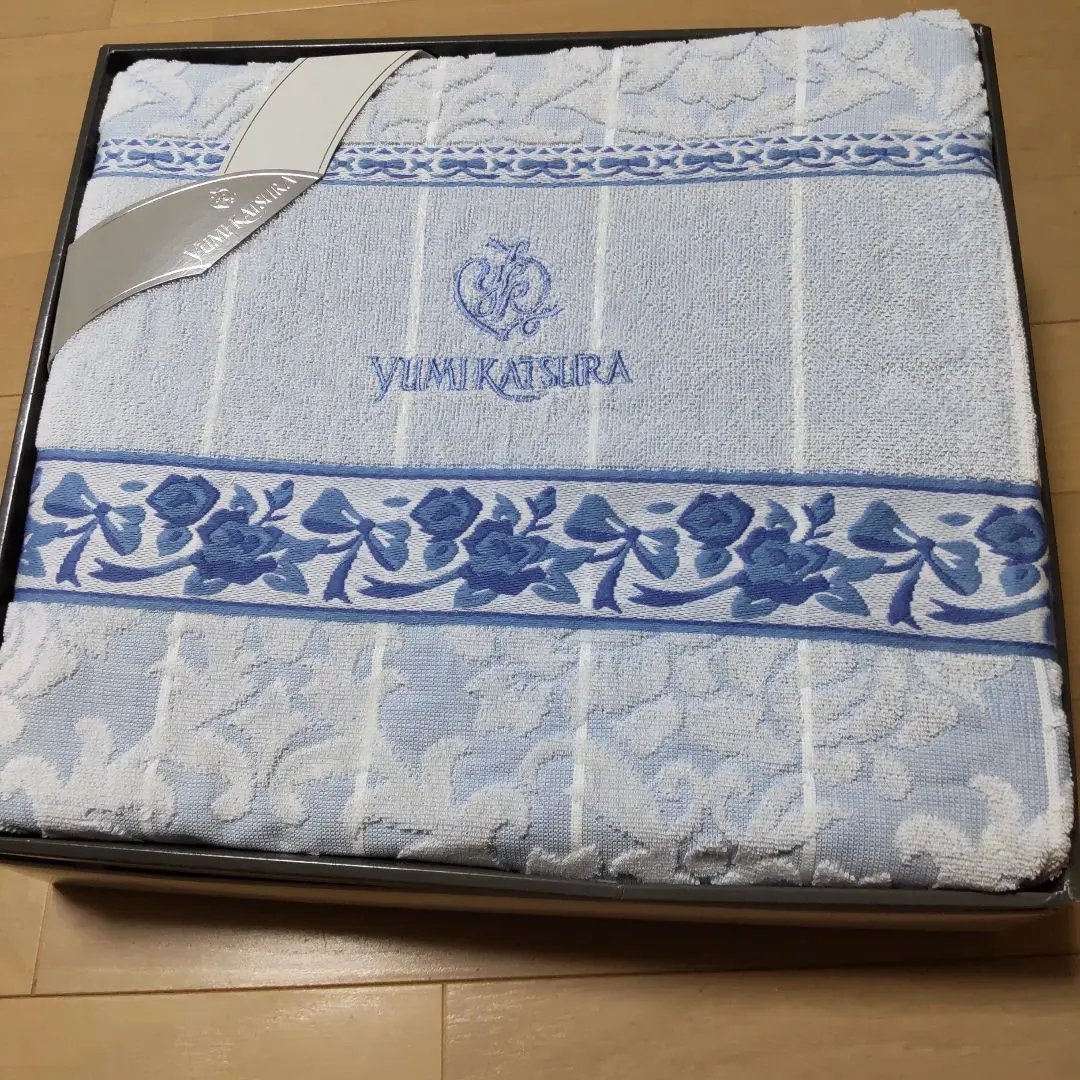 【新品】YUMI KATSURA タオルケット2枚セット 2025年最新】YUMI KATSURA タオルケットの人気アイテム - メルカリ