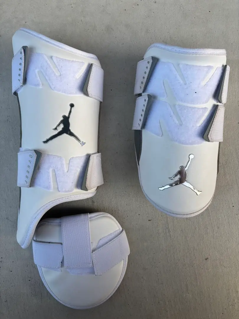 新品★ NIKE ナイキ JORDAN ジョーダン エルボーガード Jordan ジョーダン JORDAN 野球 エルボガード フライ エルボー