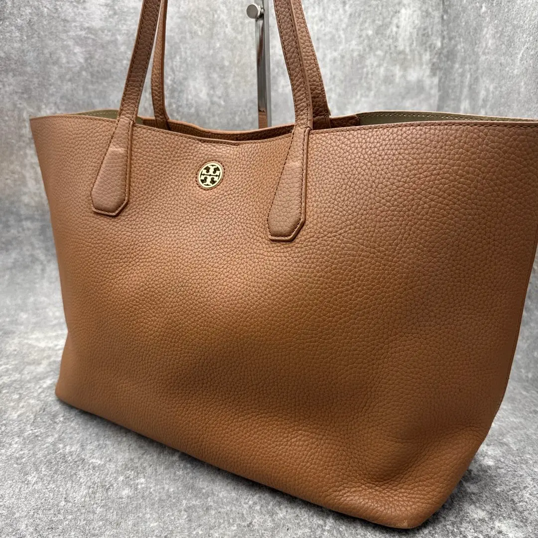 Thumbnail of Tory Burch Robinson Tote Bag Leather Camel A4 Size, Pebbled Leather, Large Capacity