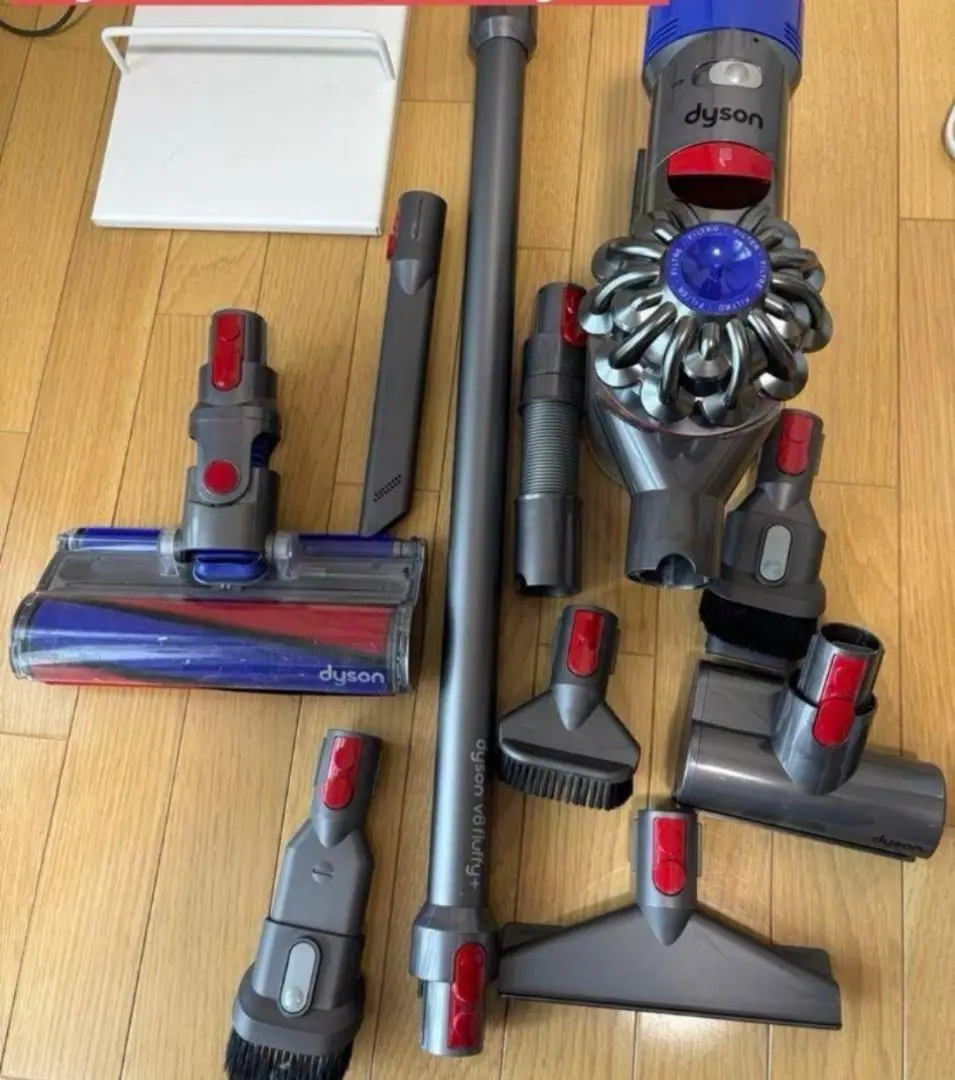 Dyson V7fluffy スティッククリーナー 青・銀 女子家電レポ：ダイソンのスティッククリーナー V7 Fluffy 2機種