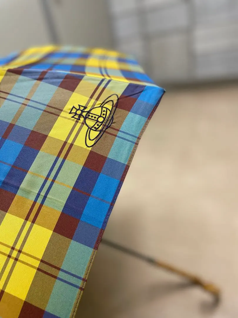 未使用★ヴィヴィアンウエストウッド パラソル バンブーハンドル 長傘 2025年最新】Vivienne Westwood 傘の人気アイテム - メルカリ