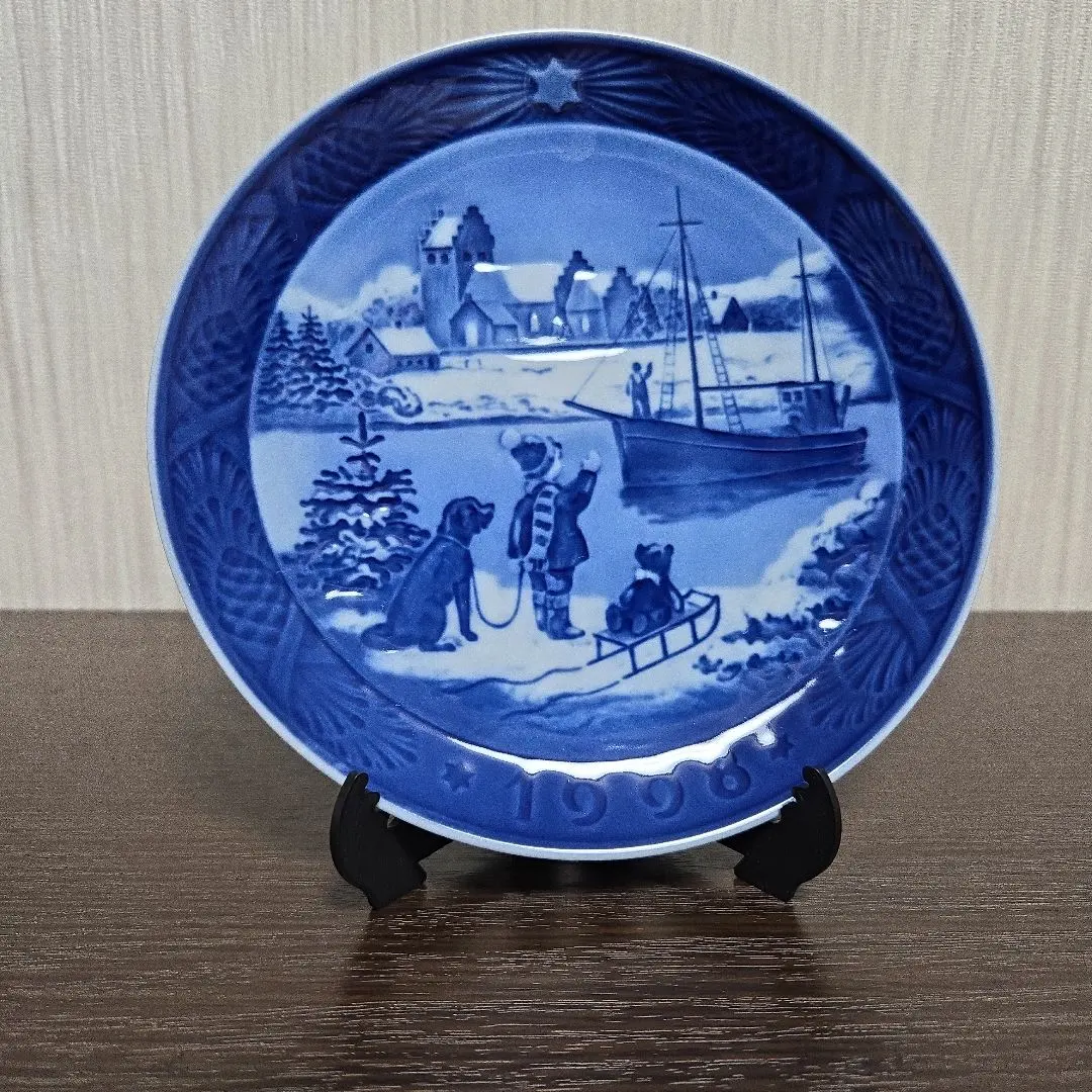 Thumbnail of Royal Copenhagen 1998 Christmas Plate