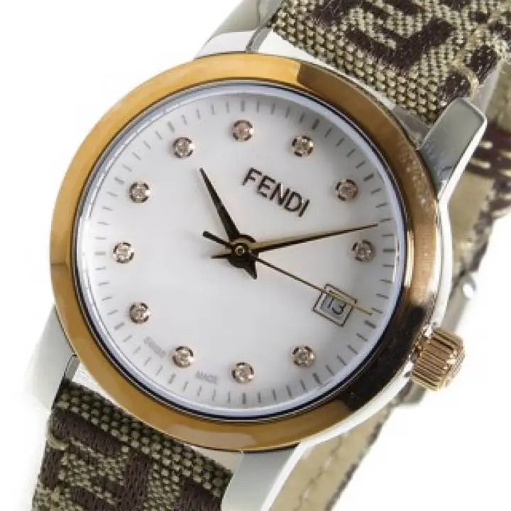 新品同様　新品電池　極美品　FENDI クラシコ　ラウンド　レディース　腕時計 新品同様 新品電池 極美品 FENDI クラシコ ラウンド レディース