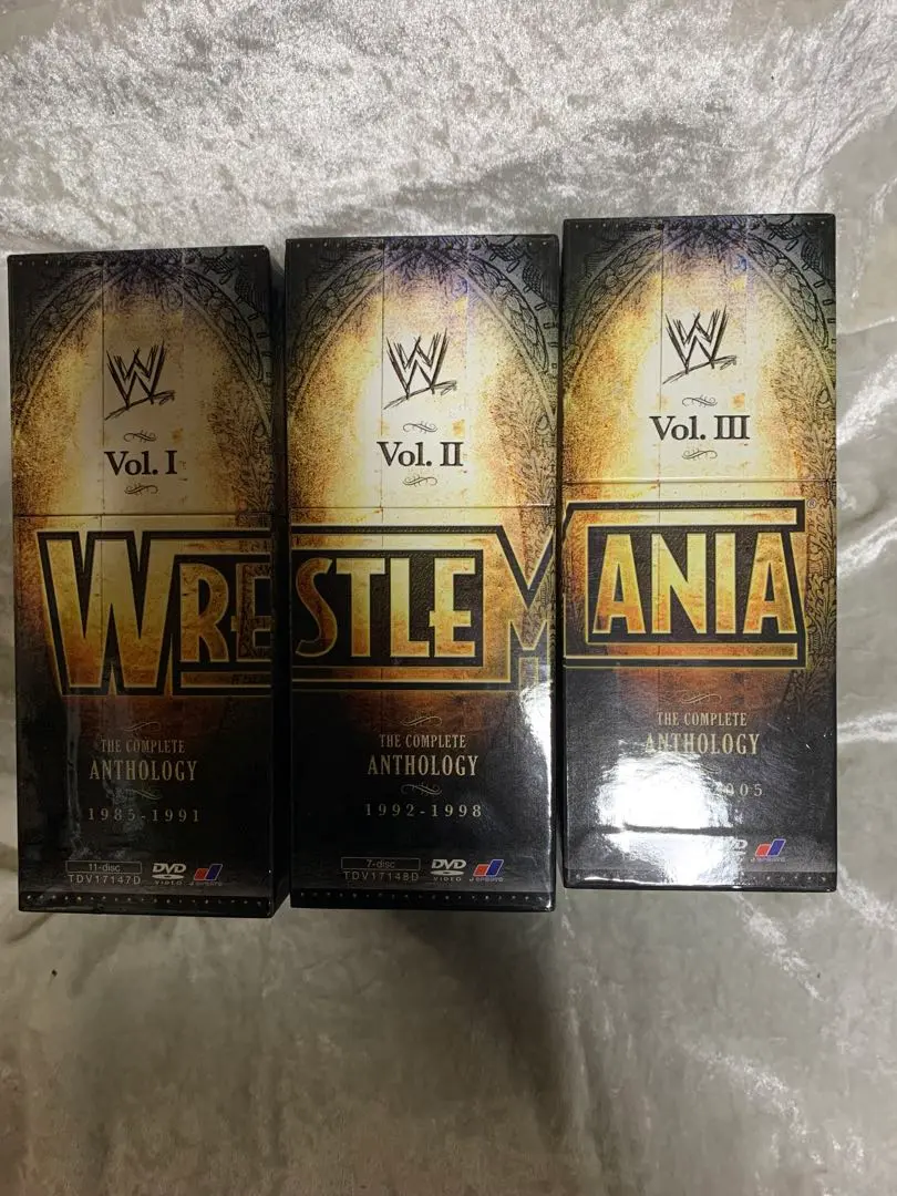 WWE レッスルマニア・アンソロジーBOX 1~3 【初回3,000セット限定】 Amazon.co.jp: WWE レッスルマニア・アンソロジーBOX1 I-VII