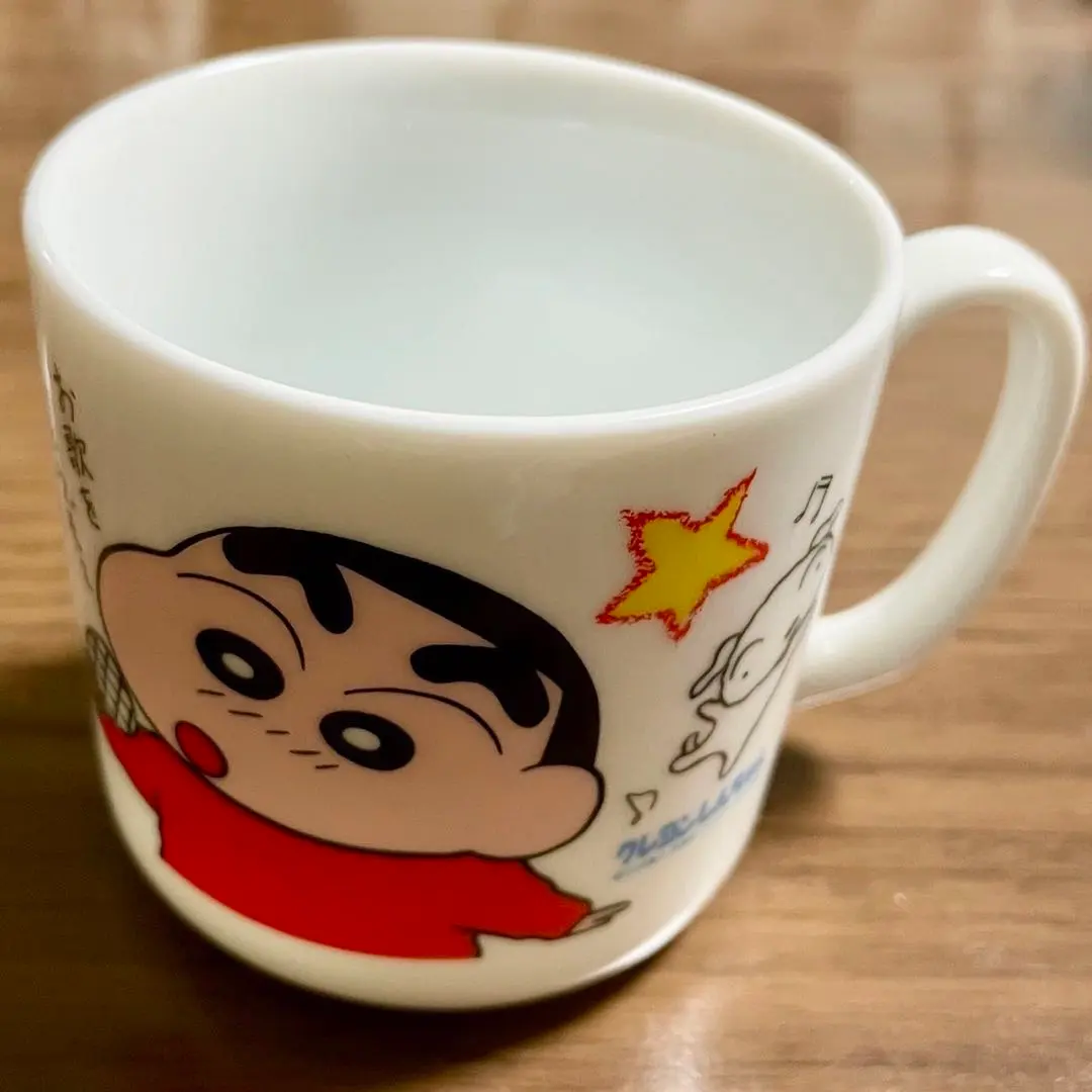 Thumbnail of 759. Crayon Shin-chan Retro Mug