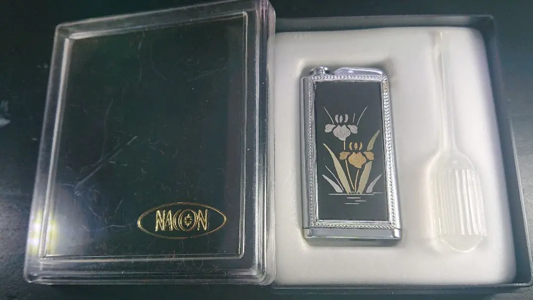 重量82g 昭和レトロ 銀製品 コンパクト シルバー ヴィンテージ NACON 重量82g 昭和レトロ 銀製品 コンパクト シルバー ヴィンテージ NACON