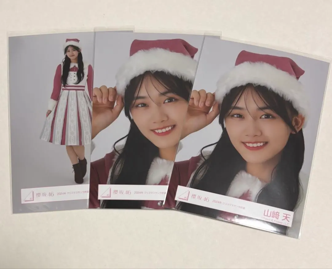 Thumbnail of Sakurazaka46 Ten Yamasaki Photo - Santa - Close-up & Full Shot