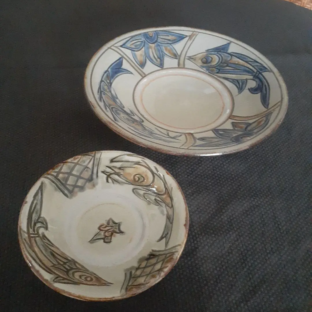 沖縄やちむん 金城一門  金城敏雄 8寸皿 ☆未使用品【やちむん】人間国宝 金城次郎長男 金城敏男作 魚紋5