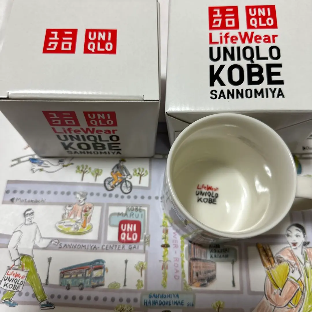 ユニクロ　神戸三宮限定　マグカップ　2つセット UNIQLO - UNIQLO☆マグカップ 神戸限定 2個セットの通販 by ペロ