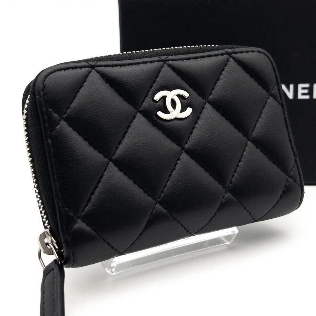 Thumbnail of 【Excellent Condition】CHANEL Classic Zip Coin Purse Coin Case Matelassé