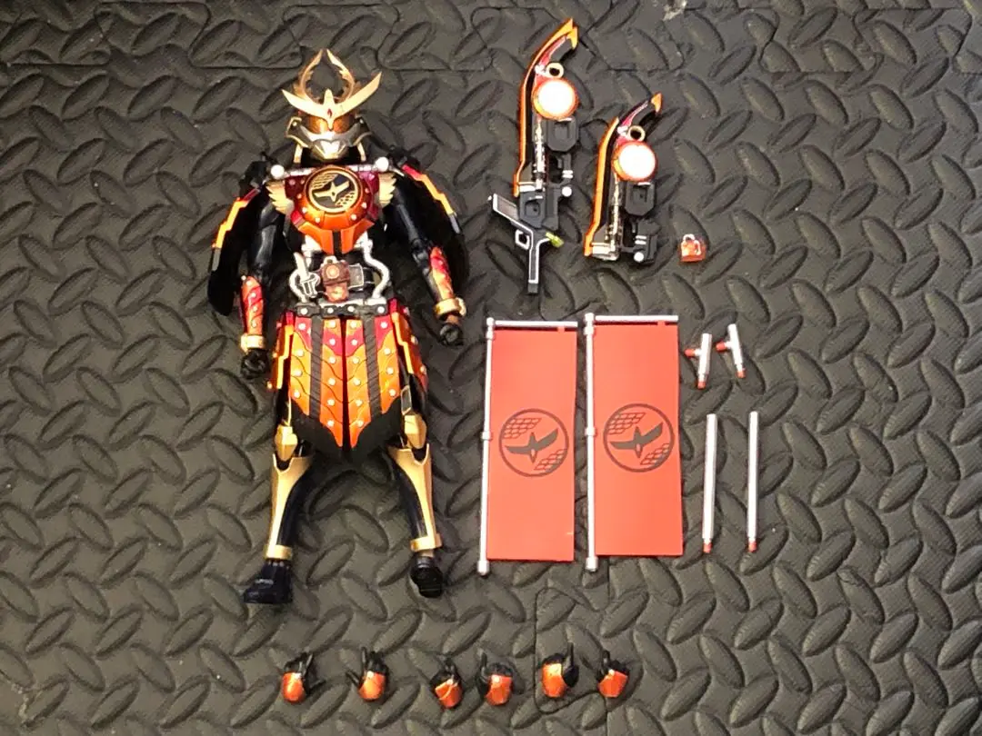 フィギュアーツ 仮面ライダー鎧武 セット&斬月カチドキ 2025年最新】S.H.フィギュアーツ 仮面ライダー鎧武 カチドキ