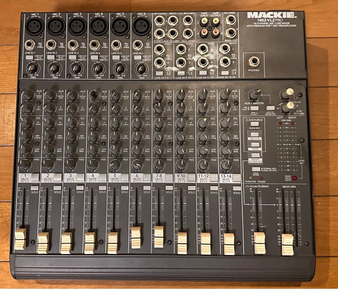 【使用数回・美品】MACKIE 1402-VLZ PRO アナログミキサー 2025年最新】Mackie 1402 VLZ proの人気アイテム - メルカリ