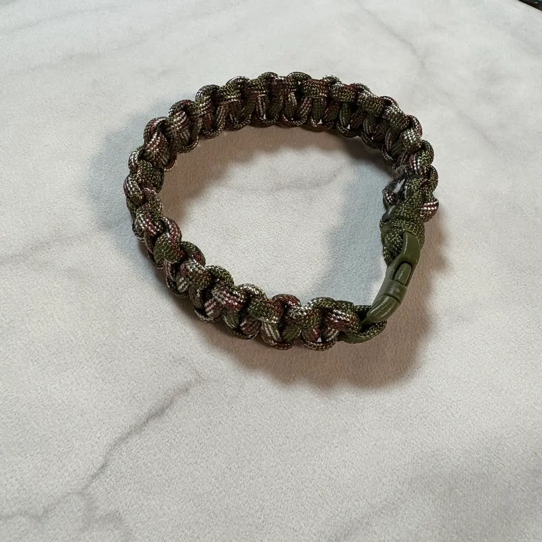 Thumbnail of Paracord Braided Collar [for Dogs & Cats]