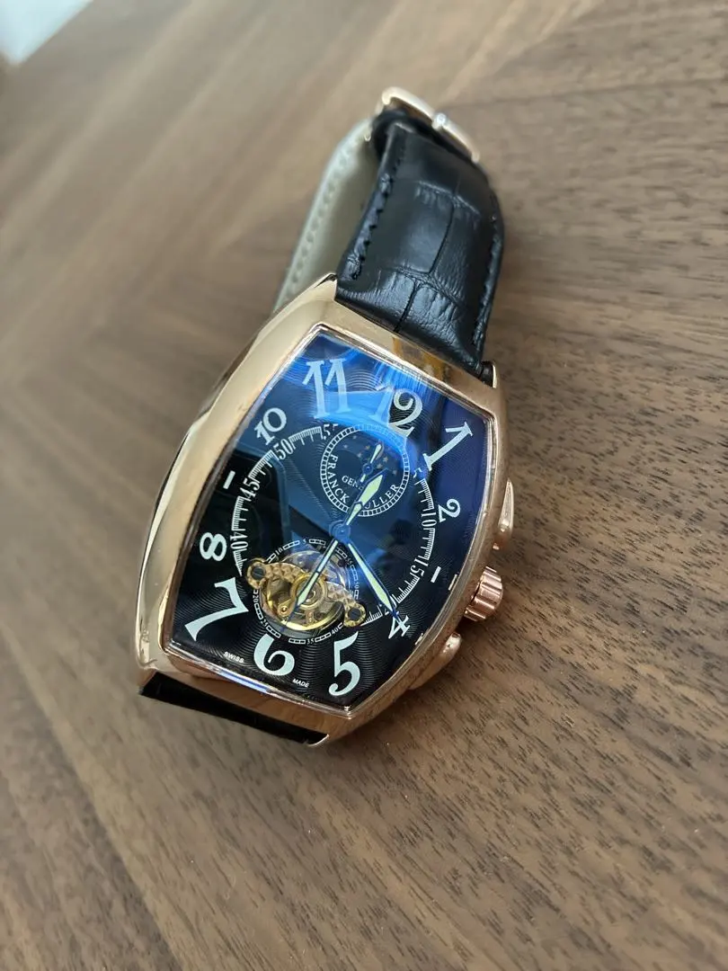 ✨奢華存在感／黑色皮革×鏤空機芯 的縮圖