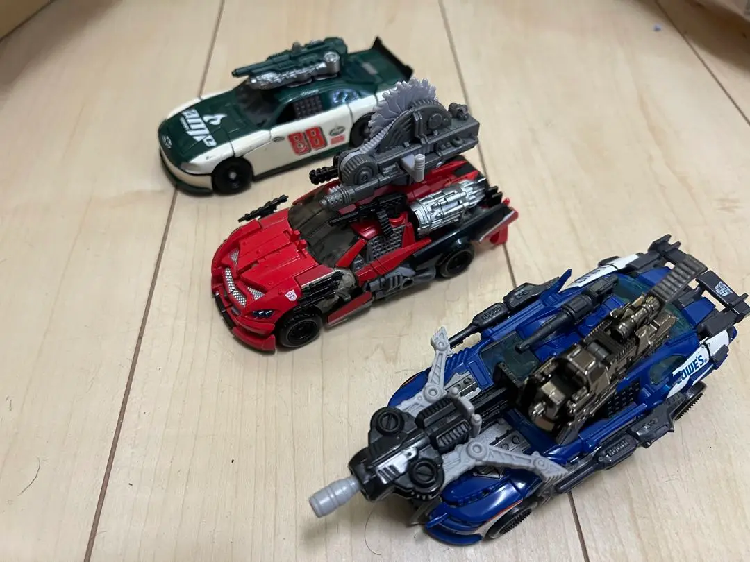 トランスフォーマー ダークサイドムーン DA レッカーズ 3体セット TF ダークサイドムーン DA-10 トップスピン/レッカーズ
