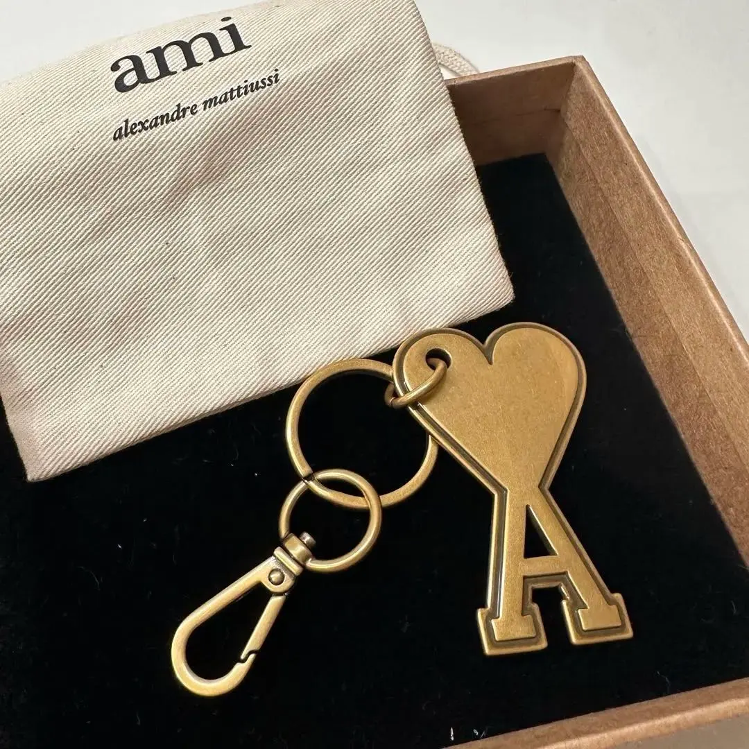 アミパリス Ami Paris キーホルダー 2025年最新】AMI PARIS キーホルダー・キーリングの人気アイテム