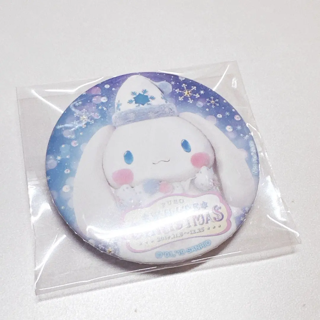 Thumbnail of Puro Christmas Can Badge: Cinnamoroll