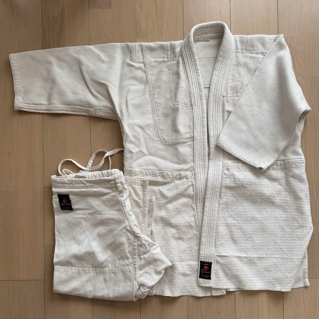 Thumbnail of Gi 140cm · Judo, Karate, Aikido