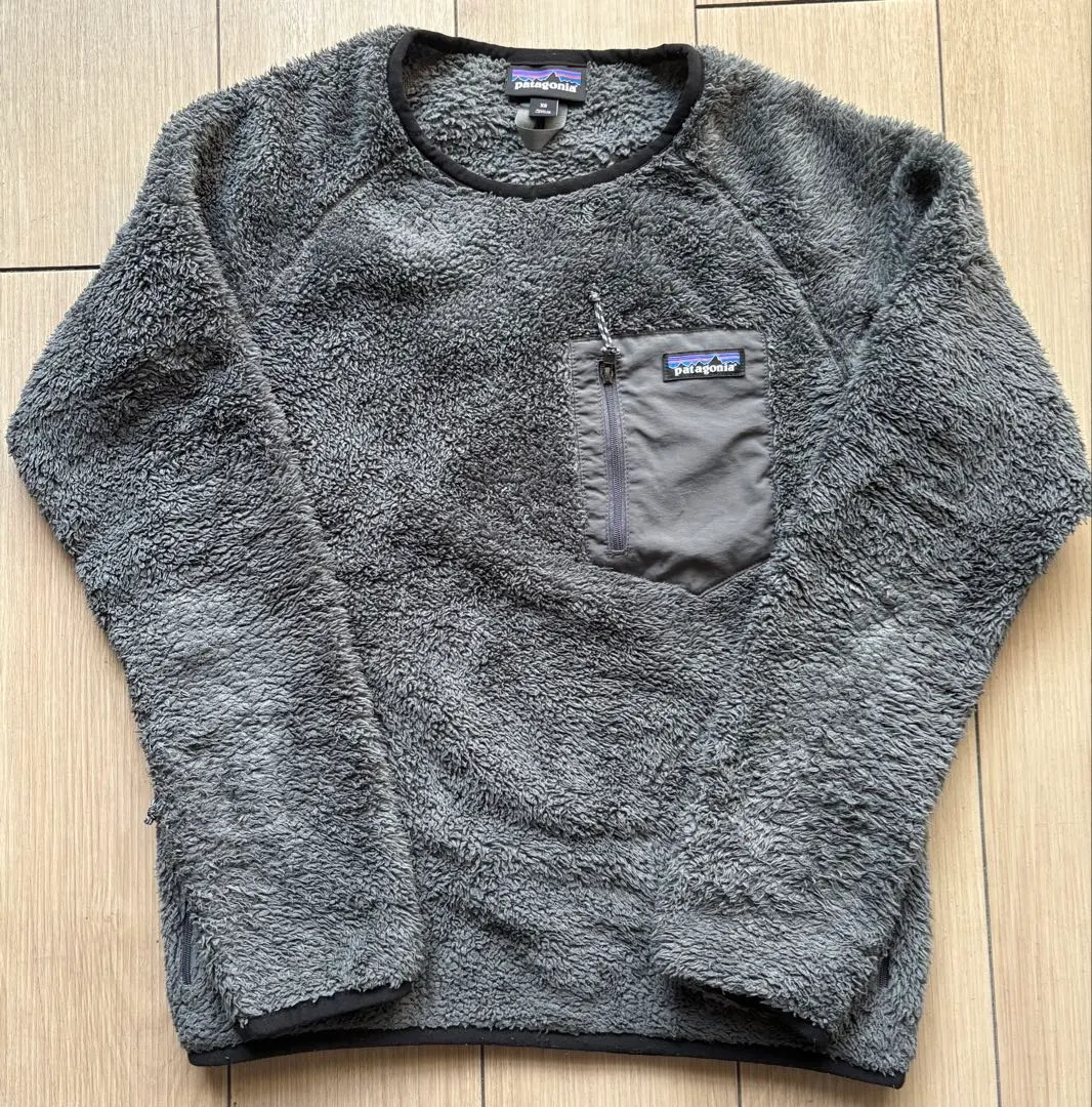 Thumbnail of Patagonia Men's Los Gatos Crew XS Gray