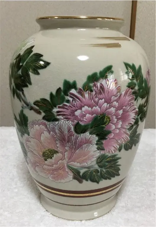 九谷陶彩 牡丹花と鳥の装飾 陶器の花瓶 11 九谷焼 九谷陶孫作 花瓶 花鳥金彩 ハイビスカス 花 鳥文 花瓶