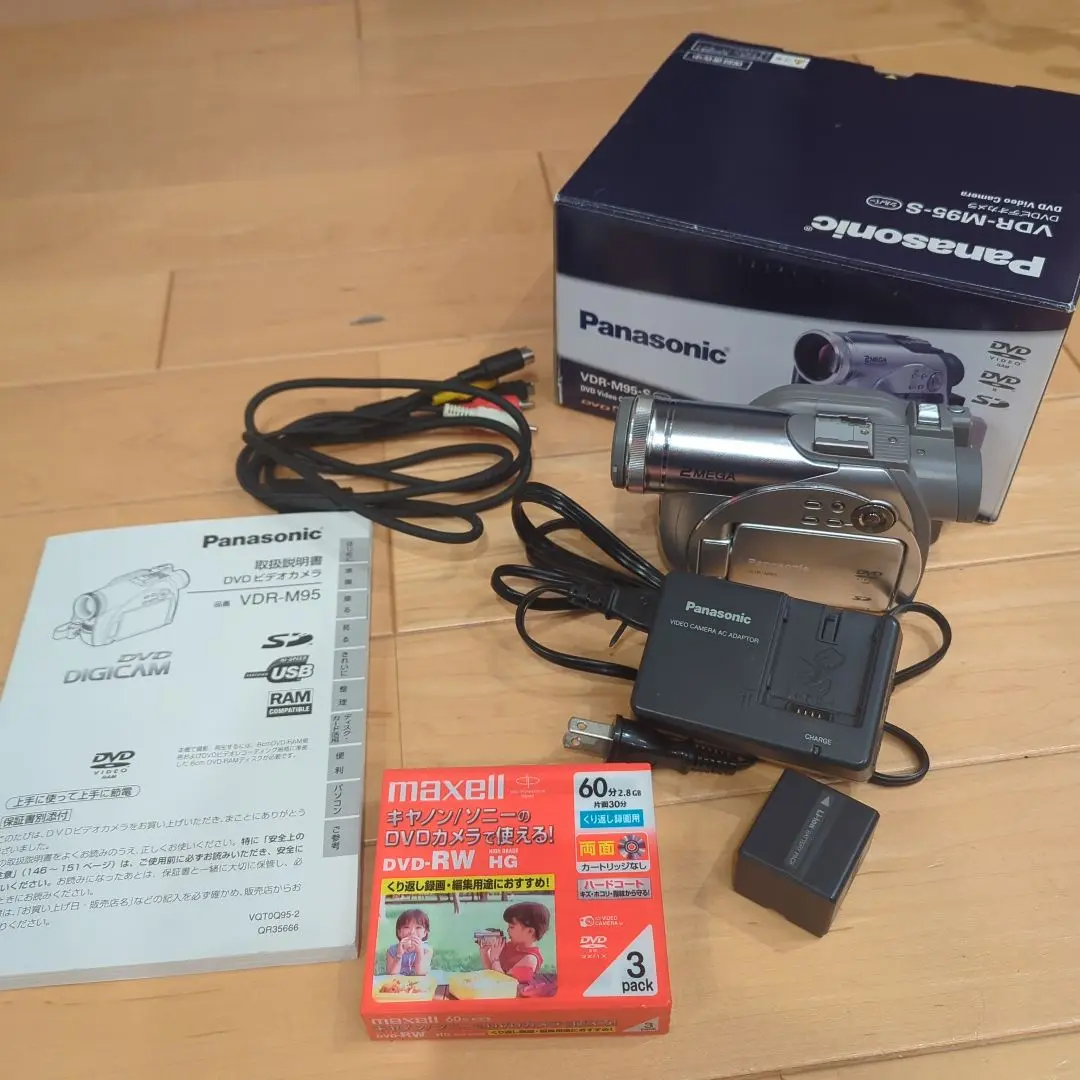 Panasonic VDR-M95 ビデオカメラ フルセット a1556 Panasonic VDR-M95 ビデオカメラ - メルカリ