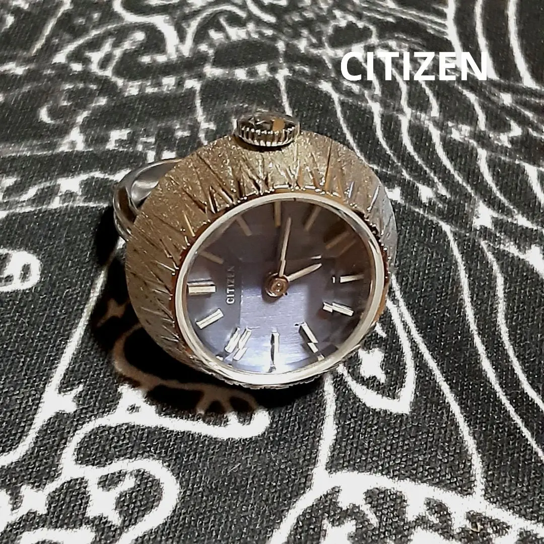 CITIZEN 淺藍色 銀色 手動上鍊戒指錶 可動品 的縮圖