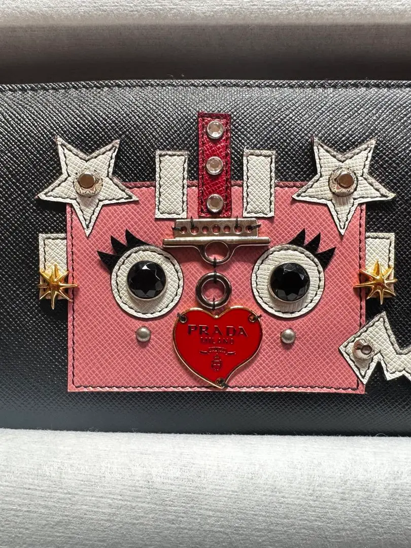 PRADA プラダ 長財布 サフィアーノ ロボット ラウンドファスナー