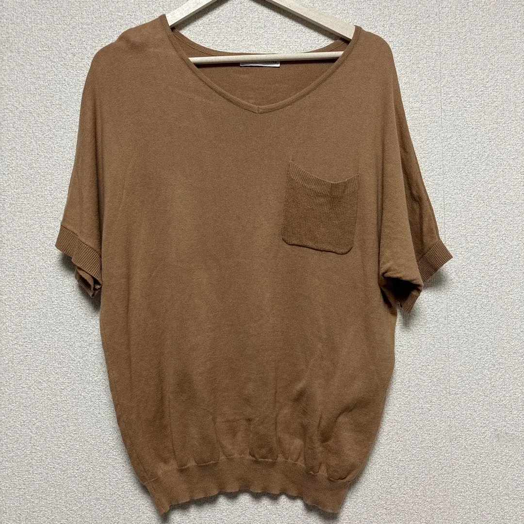 Thumbnail of RODEO CROWNS Brown V-neck short-sleeved knit sweater, Free size