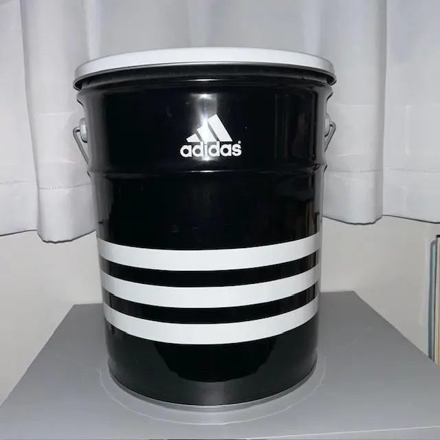 adidas 缶ストライプデザイン 椅子 2個セット バラ売可能。 m31102071954_1.jpg?1733492830
