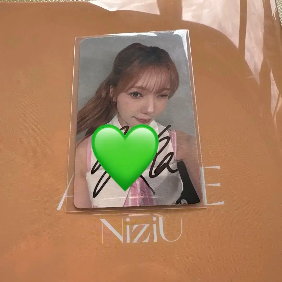 2025年最新】#NiziUniverseinHKの人気アイテム - メルカリ