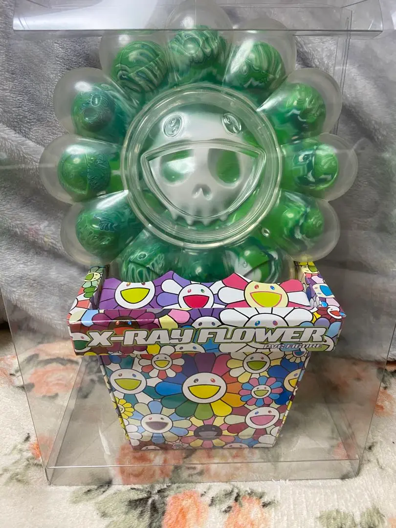 村上隆 secret base X-RAY FLOWER Red