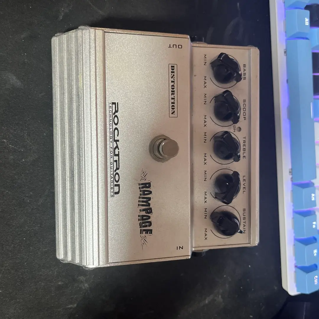 rocktron rampage  XJ 急ぎ！希望価格のコメントください！ ROCKTRON Rampage XJ - ROCKTRONのハイゲイン・ディストーション