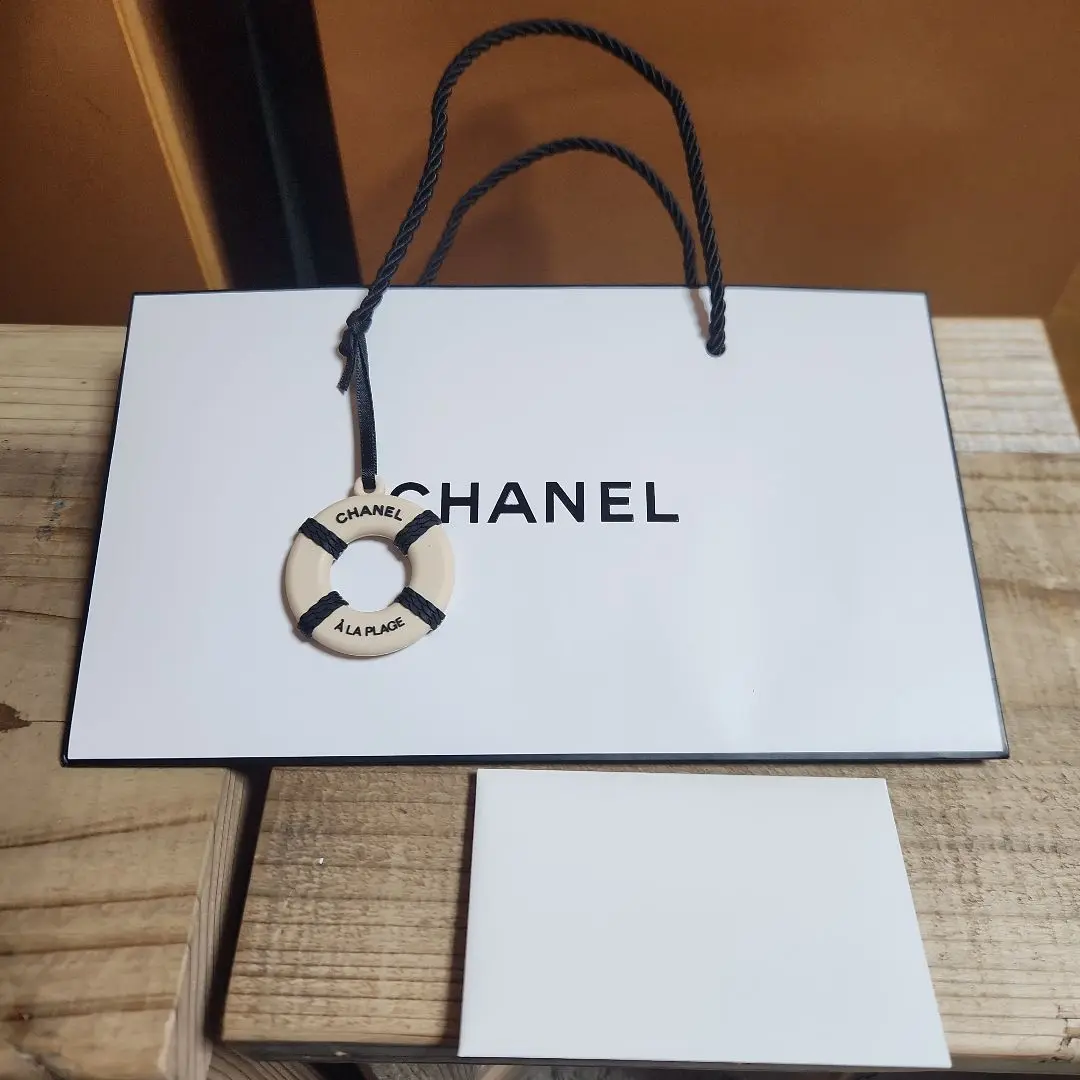 シャネルチャーム 浮き輪 楽天市場】CHANEL シャネル 浮き輪モチーフ チェーンショルダー